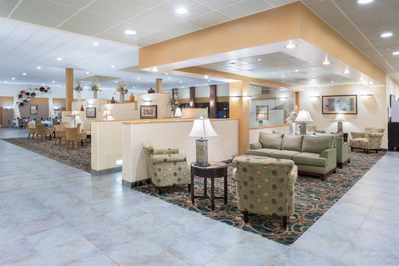 Holiday Inn Riverton-Convention Center By Ihg Екстериор снимка