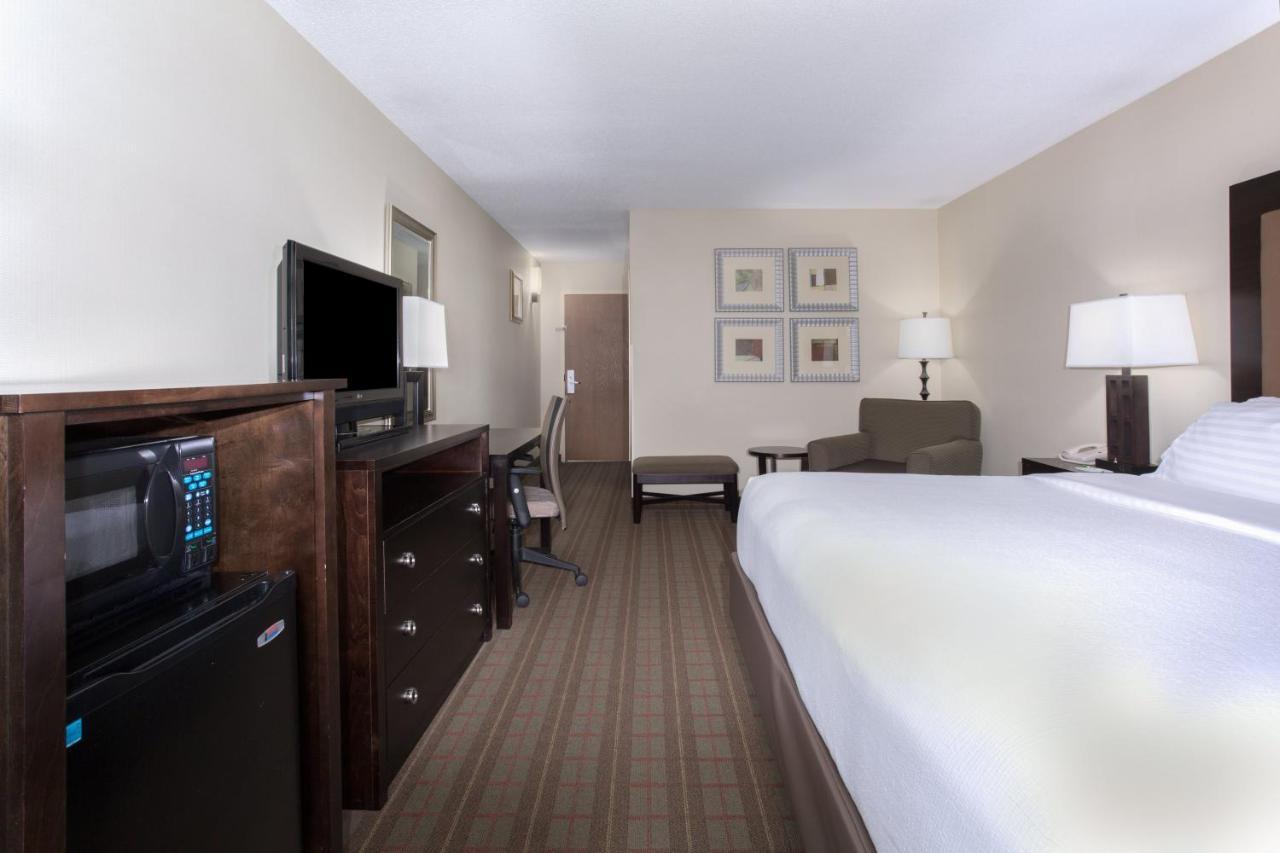 Holiday Inn Riverton-Convention Center By Ihg Екстериор снимка