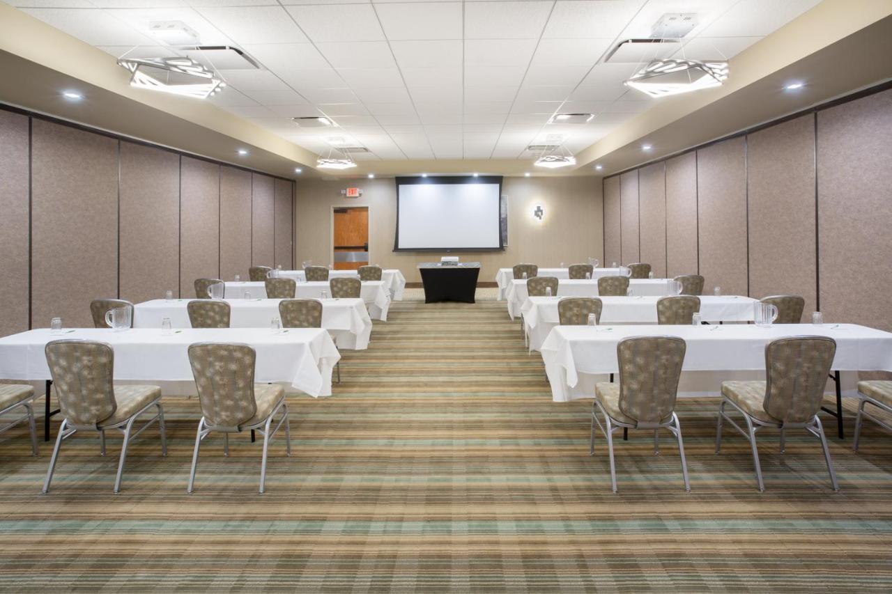 Holiday Inn Riverton-Convention Center By Ihg Екстериор снимка
