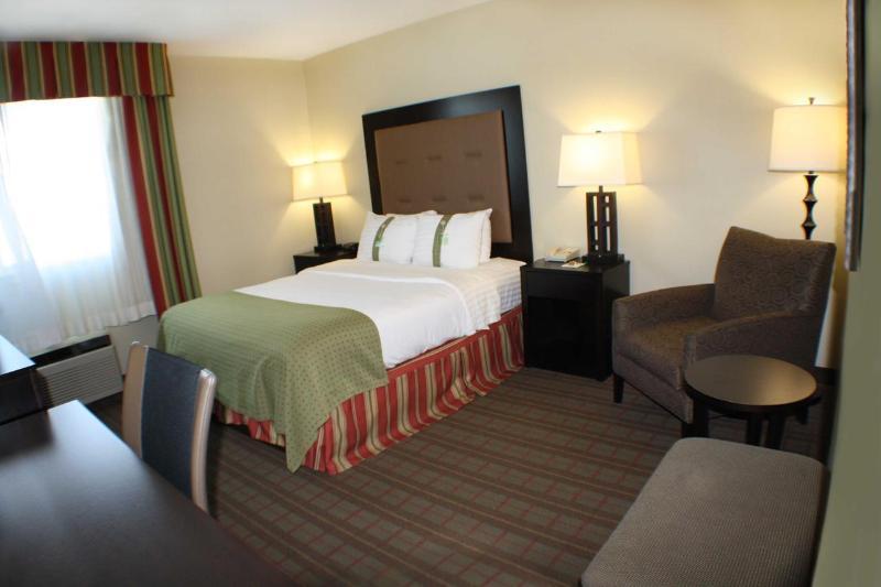 Holiday Inn Riverton-Convention Center By Ihg Екстериор снимка